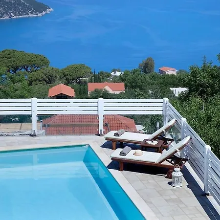 Private In Kefalonia Island Angon